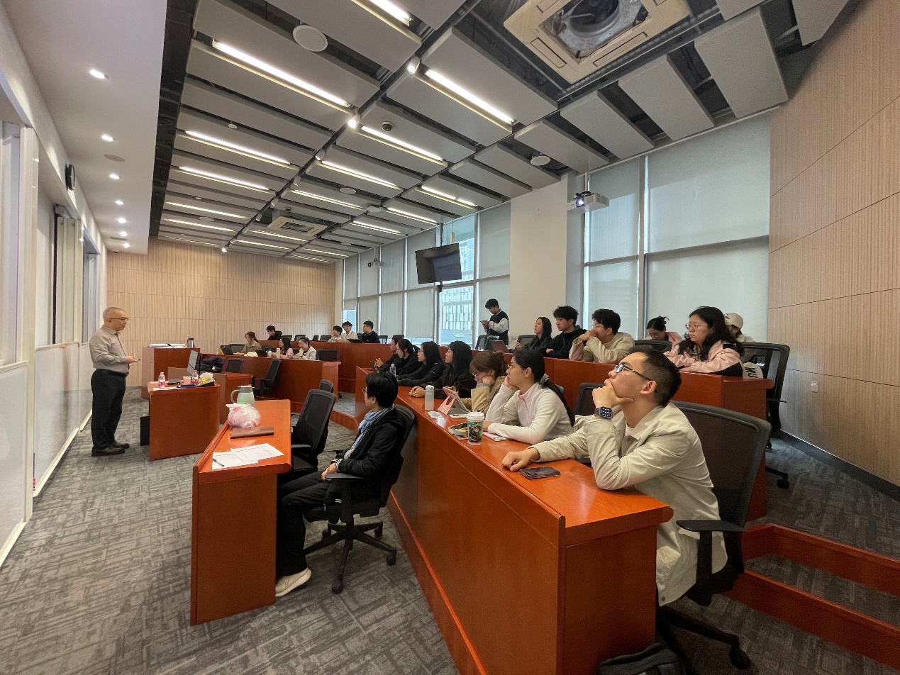 马述忠教授做客我院数字经济研究前沿学术讲座 马述忠教授做客我院数字经济研究前沿学术讲座