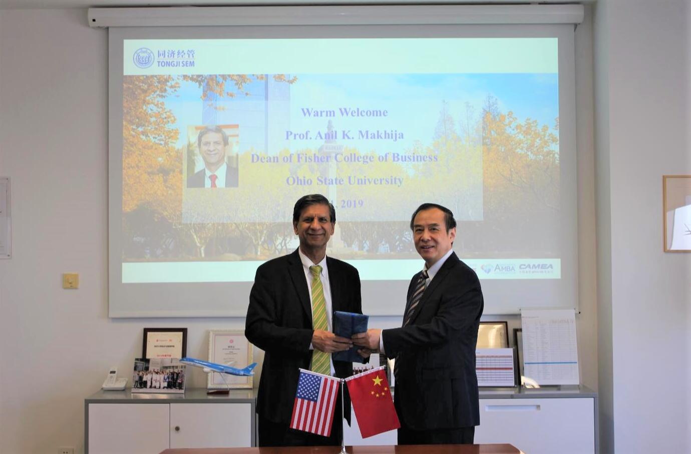 Dean of Fisher College of Business, Ohio State University, US, Visits Tongji SEM