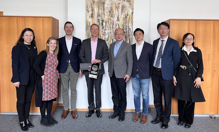 Tongji-SEM Delegation Visited Partner Institutions in Germany and France to Strengthen Ties!