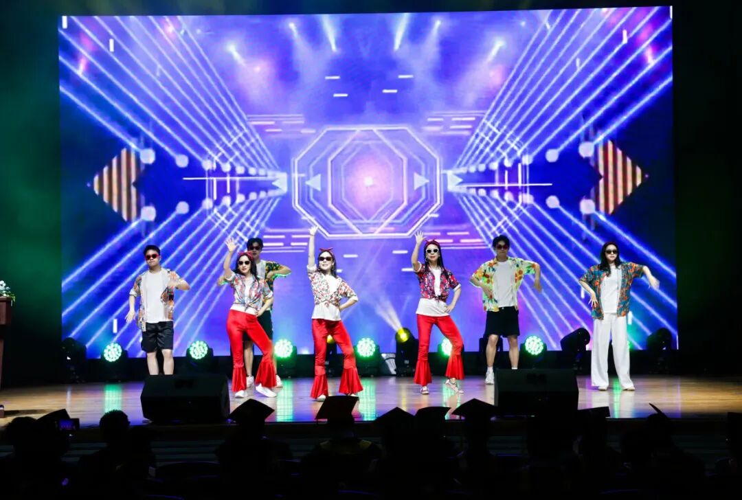 Tongji SEM Holds 2026 Graduation Ceremony